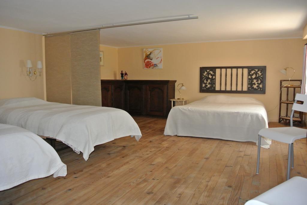 En Avignon 30133 Les Angles Apartment Les Angles  Room photo